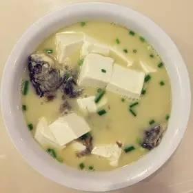 青木瓜饨花胶 2026年木瓜炖花胶功效