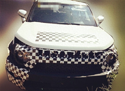 猛士民用版要80万,这款车也很猛士,但价格只是十分之一