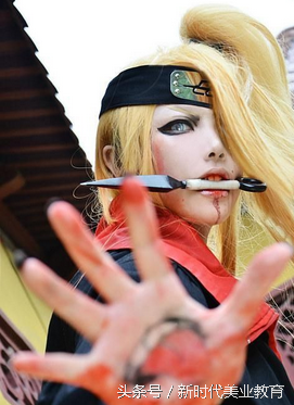 cosplay火影忍者迪达拉鼬 浓黑眼妆尽显剧中人物神态