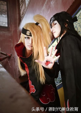 火影动漫美甲（cosplay火影忍者迪达拉鼬 浓黑眼妆尽显剧中人物神态）