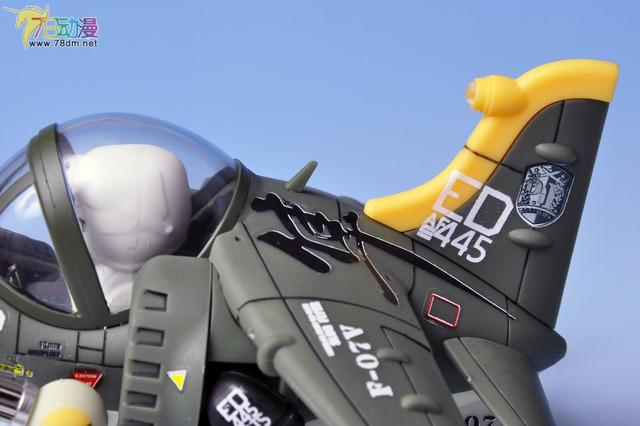 78官测：亿辉模型 合金弹头1/35海鹞式战斗机