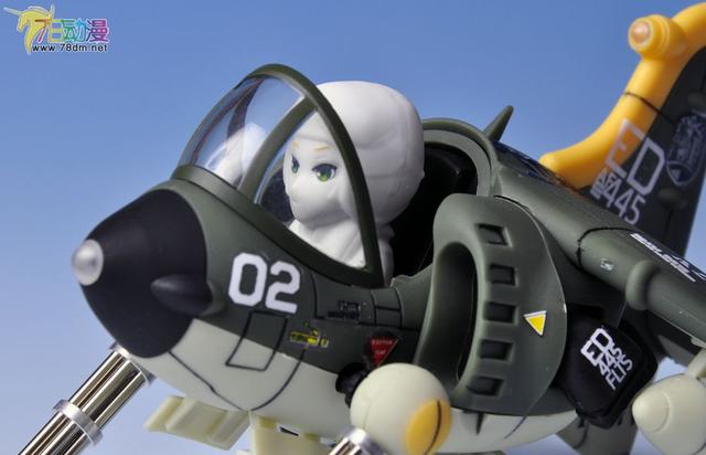 78官测：亿辉模型 合金弹头1/35海鹞式战斗机