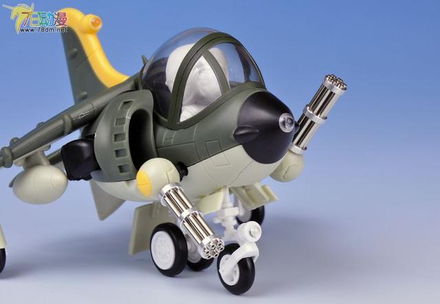 78官测：亿辉模型 合金弹头1/35海鹞式战斗机