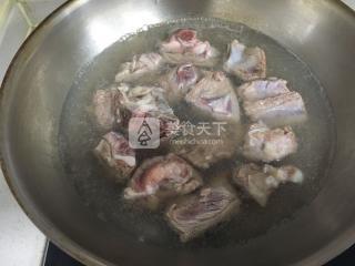 猴头菇炖花胶的功效与作用及食用方法 2026年猴头菇花胶煲汤的做法大全