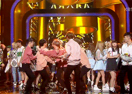 [EXO][盘点]160828 每次回归都是一个奇迹！ EXO《Lotto》打歌舞台精华攻略