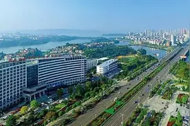 如果湖南要迁移省会，哪个城市最适合？这两个城市的呼声最高图片