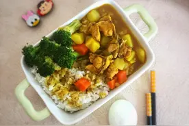 教你做超好吃的咖喱鸡肉，异国他乡口味浓郁，拿来拌饭味道真赞图片