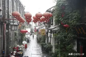 梅雨又来，无锡水弄堂江南烟雨好，弄堂不要水位涨烟雨要弄堂烟雨图片