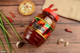 今天才知道，原来郫县豆瓣酱和红油豆瓣酱区别很大，以后不乱买了图片