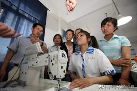 中考成绩已出，上不了高中，你是否会选择技术学校图片