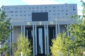 巴中职业技术学院校长寄语青年学生图片