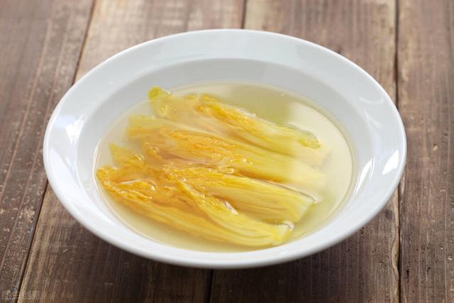 四川10大经典名菜，竟有一半都是不辣的，你吃过几道？