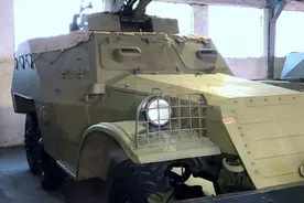 防空扫帚苏军装甲卡BTR-152A:萨沙的兵器图谱第187期图片