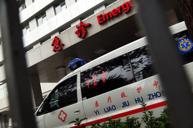 男子把小便撒到鞋里，送男子去医院发现一个意想不到的原因