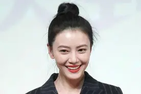建议想换发型的中年女人，多尝试以下7款发型，优雅又大气图片