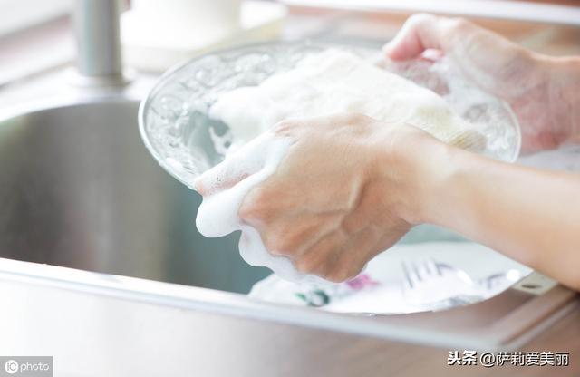 护肤美容怎么选洗面奶，氨基酸洁面就真的好吗？这一篇全部告诉你