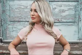 女性健身，不只在于去掉两个杠铃片，更需要符合女性特点的训练图片