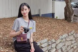 建议“偏胖”的女人：夏天多穿以下5种颜色，遮肉显瘦还很有气质图片