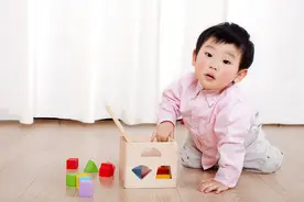 不上早教班，在家如何给娃做早教？善用熏教式教育在家教娃更轻松图片