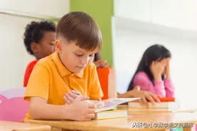 部编版四年级语文上册知识点梳理，暑假让孩子学起来图片