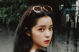 “鹿系脸”的女生，多半有以下4个特点，看着灵气，还有童真感图片