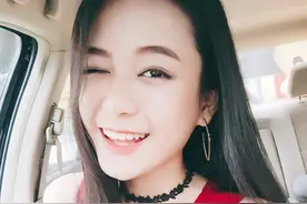 马来西亚天使女孩 年轻活力衣品好 饰品的搭配堪称“教科书”图片