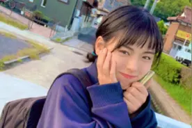 日本16岁最美高中生，五官太出众没人敢追？网友：我来，但我不配图片