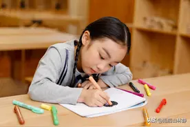孩子的画缺乏想象力！想让孩子插上想象的翅膀，父母试试这样方法图片