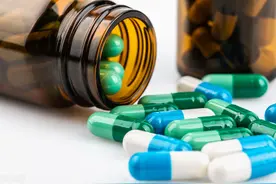 靶向药治癌症效果好，但有4个要点要谨记，否则无效还有副作用图片