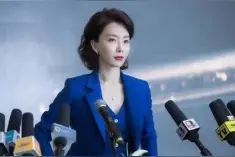 职业女性的魅力是不可阻挡的----斯黛拉图片