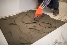 瓷砖胶可以铺地砖吗？有哪些优缺点？装修铺地砖哪种方法比较好？图片