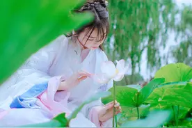 一见如故，再见陌路图片