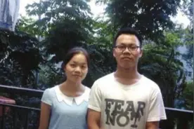 5年前，双胞胎弟弟放弃上大学，要打工供姐姐读书，如今他们咋样图片