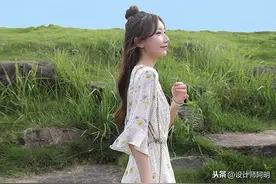 「女神穿搭」碎花蛋糕裙，高收腰V领+不对称裙摆，清新显瘦有气质图片