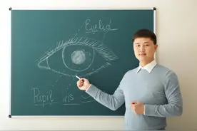 美国教师工资6054，排全球第五，看完中国排名，网友：很意外！图片