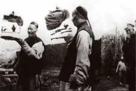 晚清八旗子弟们真实形象：没钱穷讲究排场要足，丝毫不知大清将亡图片