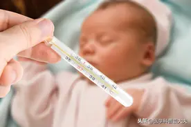 孩子发烧用这种方法可能退烧快，但医生却说：风险高不要用图片