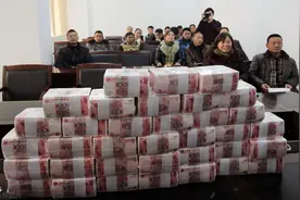 年关将至，这两种恶意拖欠农民工工资的行为将要坐牢图片