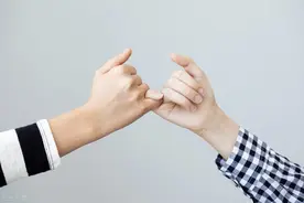 《有言有味说单词》（三百二十讲）好玩的“句~~泡泡”图片