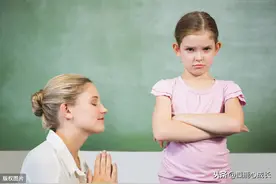 因偏心10岁女孩跳楼：“爱之深，责之切”是关于爱的最大的谎言图片
