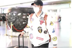 婚后韩庚更放开了？花哨搭配走机场骚气十足，春天这打开方式不错图片