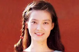 与名导米家山离婚的潘虹，曾被朱军追求，如今皈依佛门，无儿无女图片