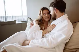 男性健康：涨姿势！9大诀窍，提高男人性生活，夫妻生活这样做图片