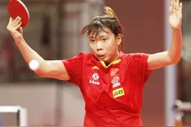 恭喜！国乒直拍打法后继有人：19岁小将刚升一队便拿下全国季军图片