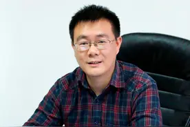奋斗在柯桥 | 陈鑫：从“电商推手”到“新型农民”图片