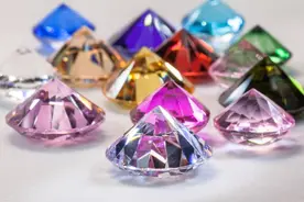 南非罕见蓝钻并不罕见，科学解读为什么黄金比钻石更有价值？图片
