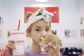 林小宅时隔三周新恋情，网友发现后又分手，富硒姐姐富硒鸡蛋讲述图片