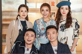 央视主持天团团建，康辉给老婆打电话撒糖，尼格买提等人全部沦陷图片