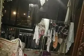 邋遢媳妇加个懒人老妈，新房子乱成了猪窝，竟然卫生间最干净图片