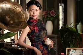 《陆犯焉识》：一个年轻风情继母的生存法则图片